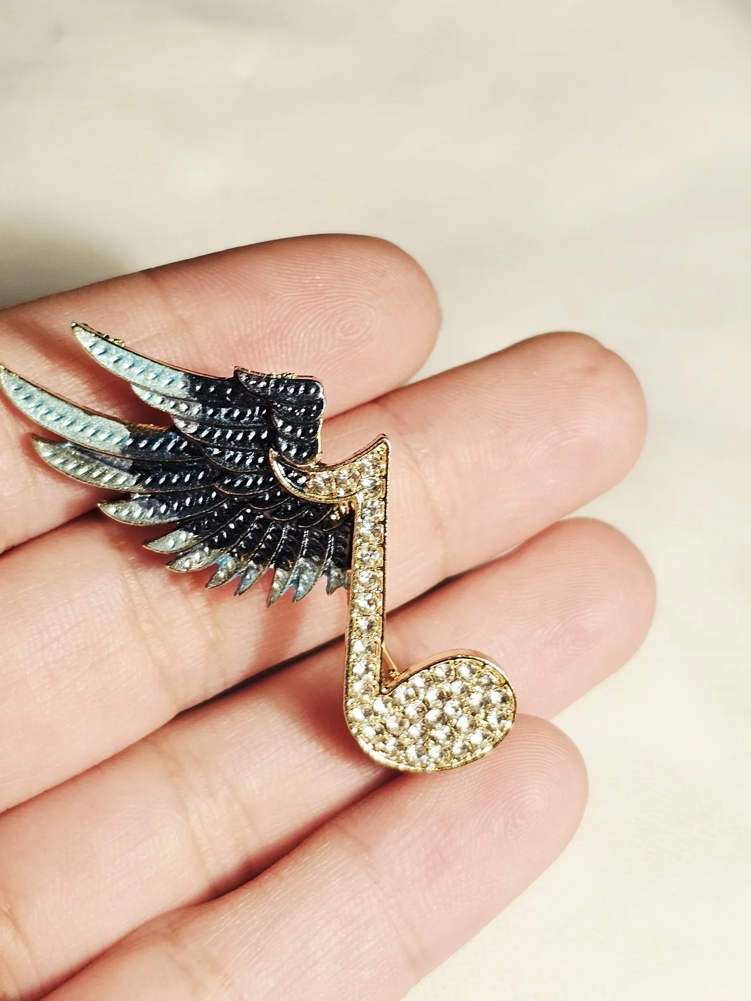 Angel Note view 2